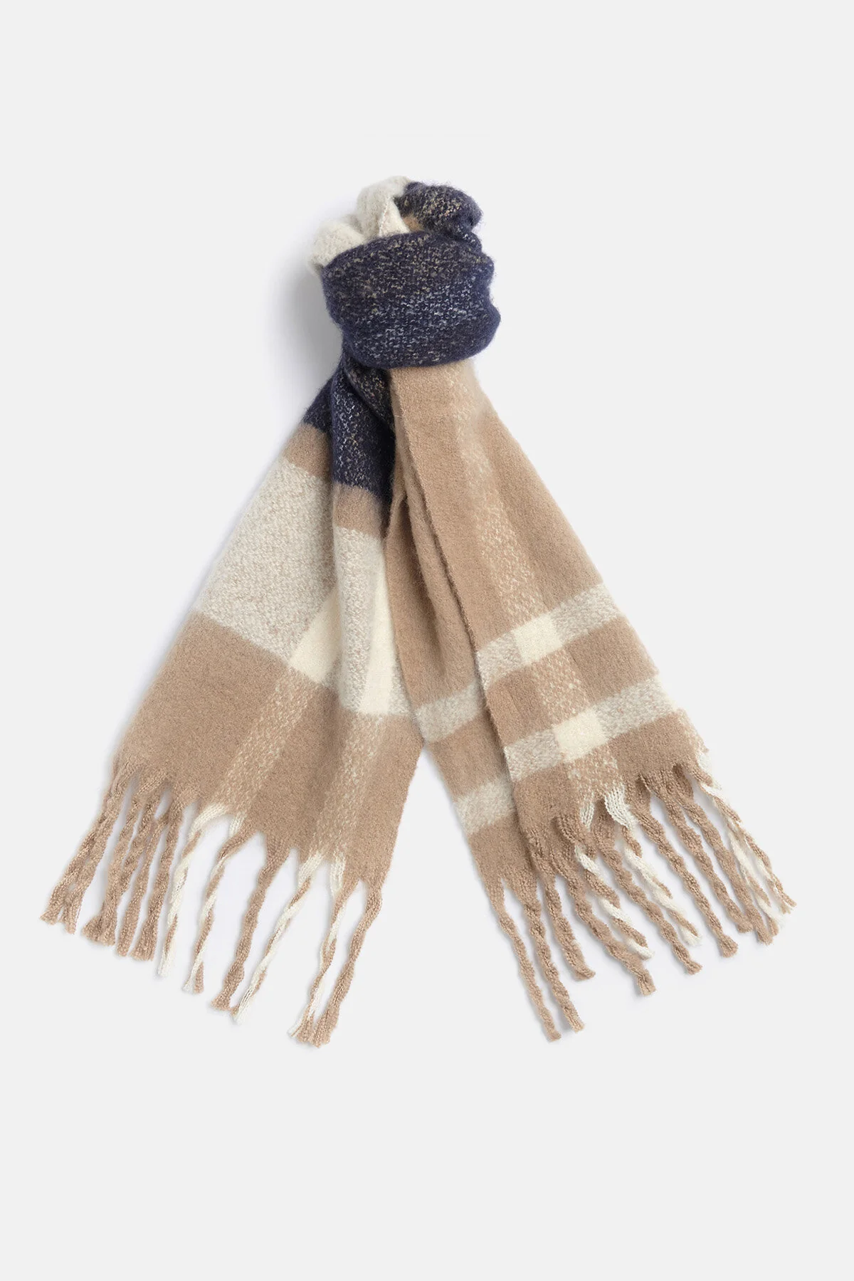 Saltburn Beanie & Scarf Gift Set - TRENCH TARTAN