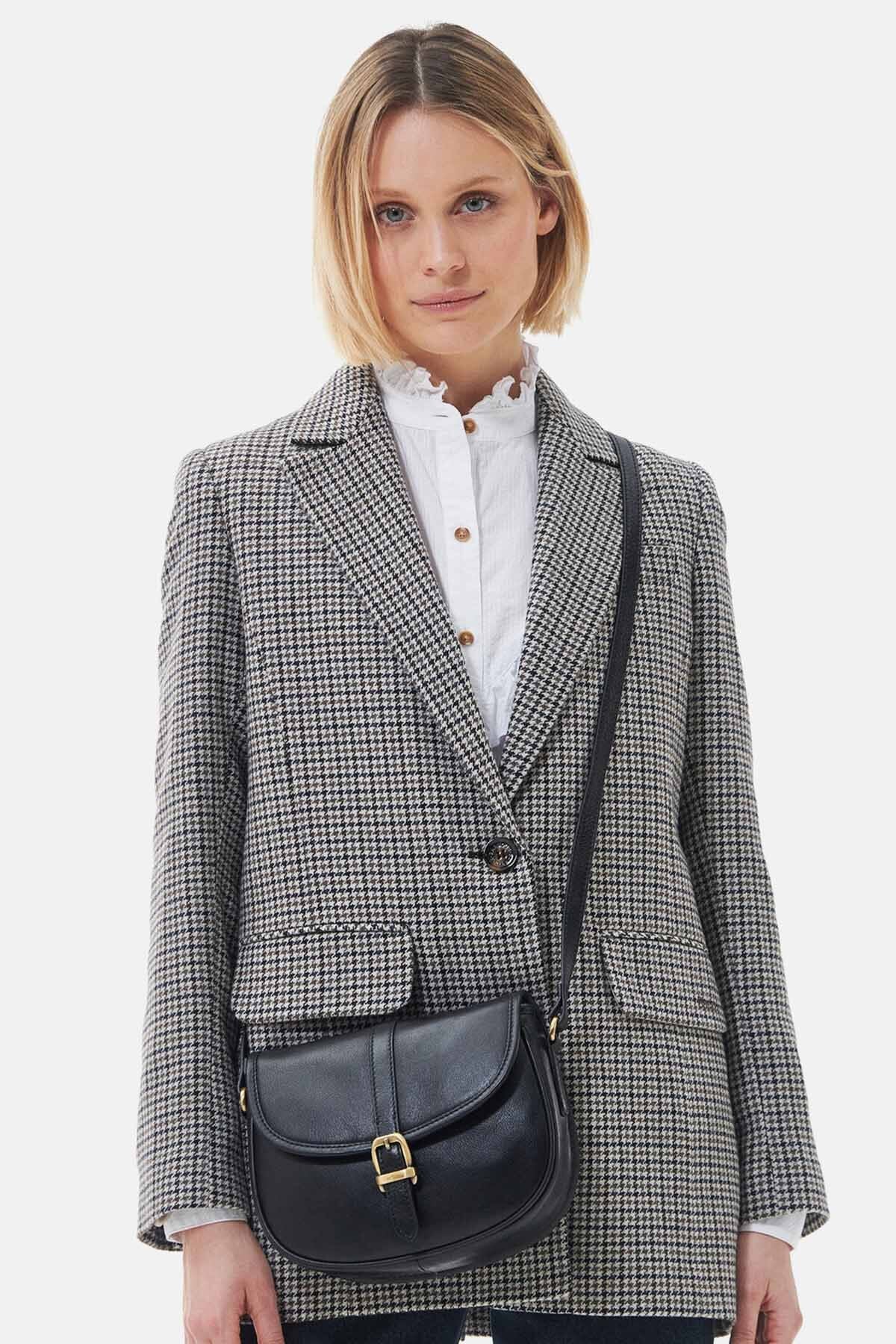 Laire Medium Saddle Bag - BLACK