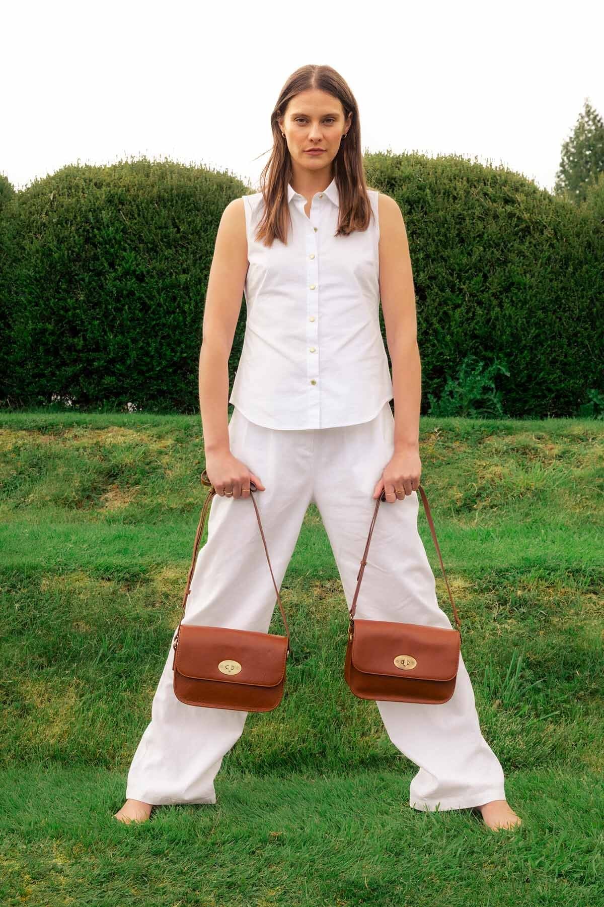 Isla Leather Cross Body Bag - BROWN