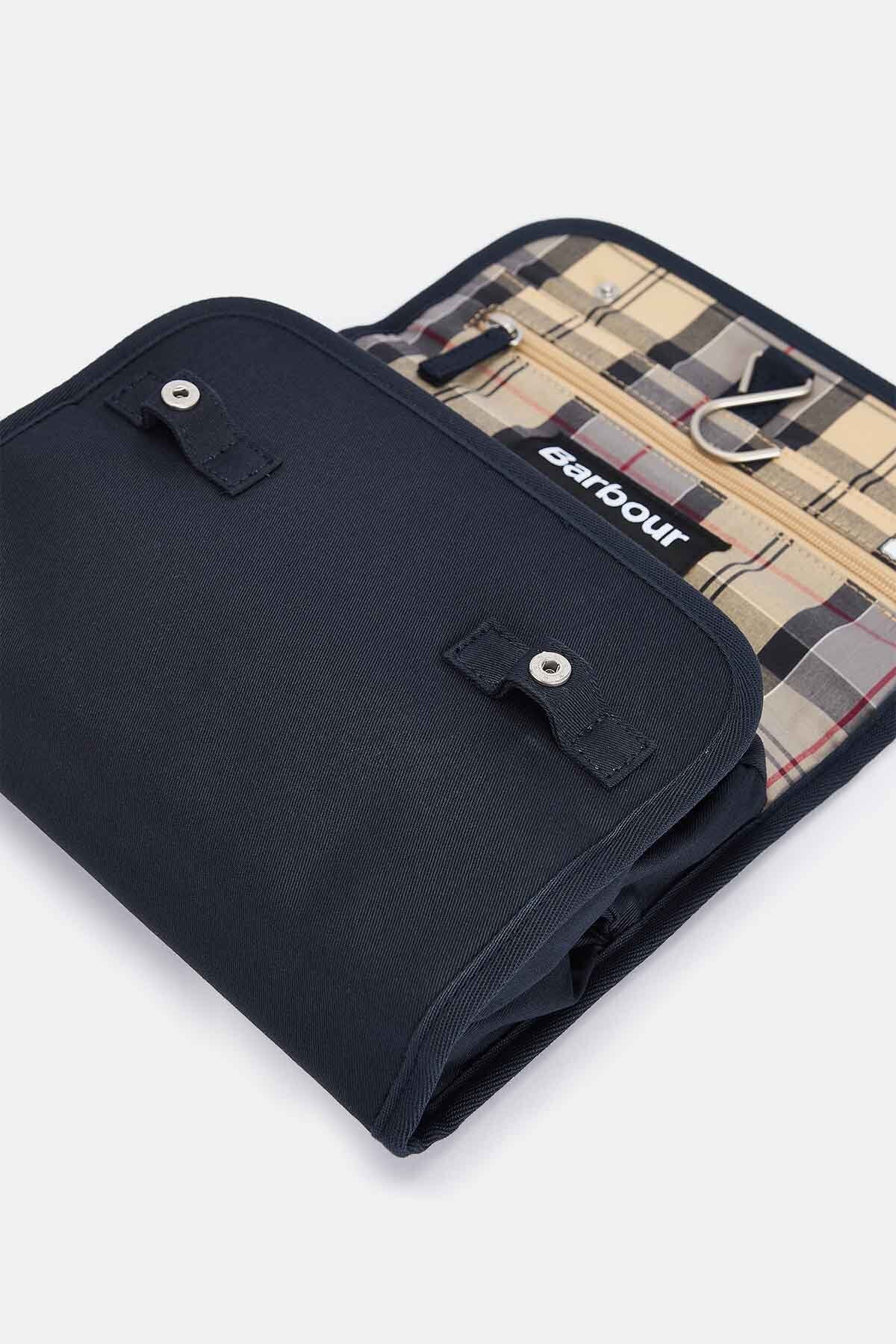 Cascade Waxed Hanging Wash Bag - NAVY