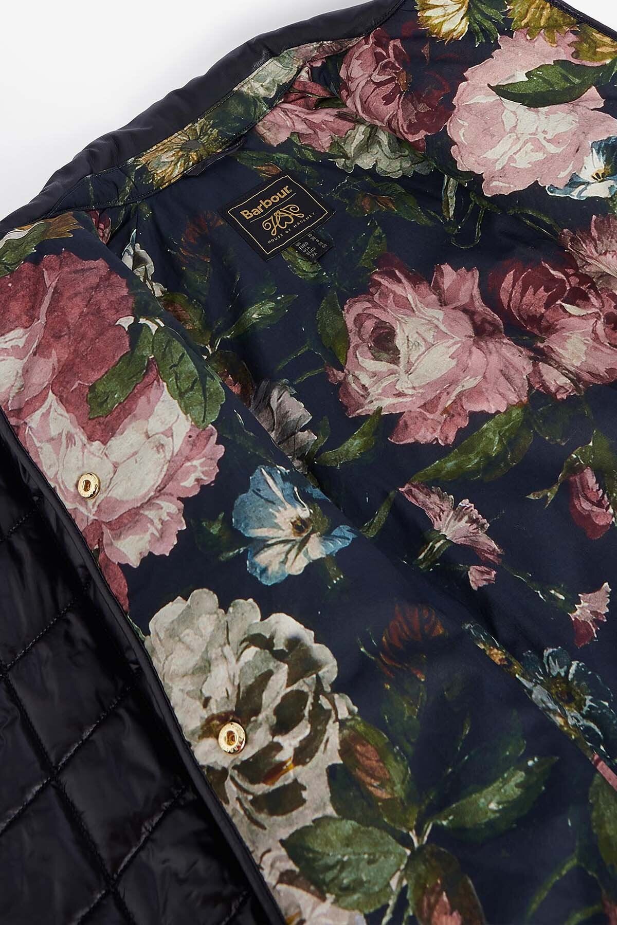 Tolsford Quilted Cape - BLACK