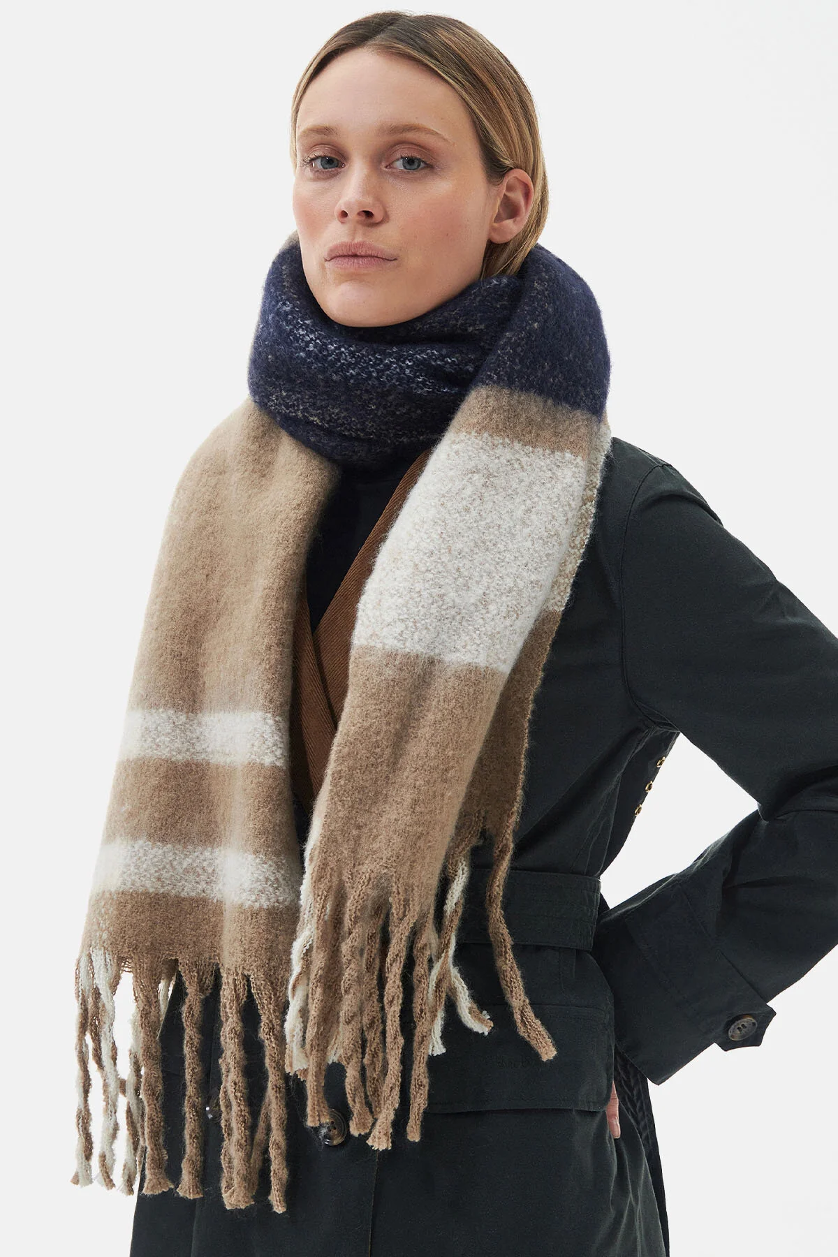 Saltburn Beanie & Scarf Gift Set - TRENCH TARTAN