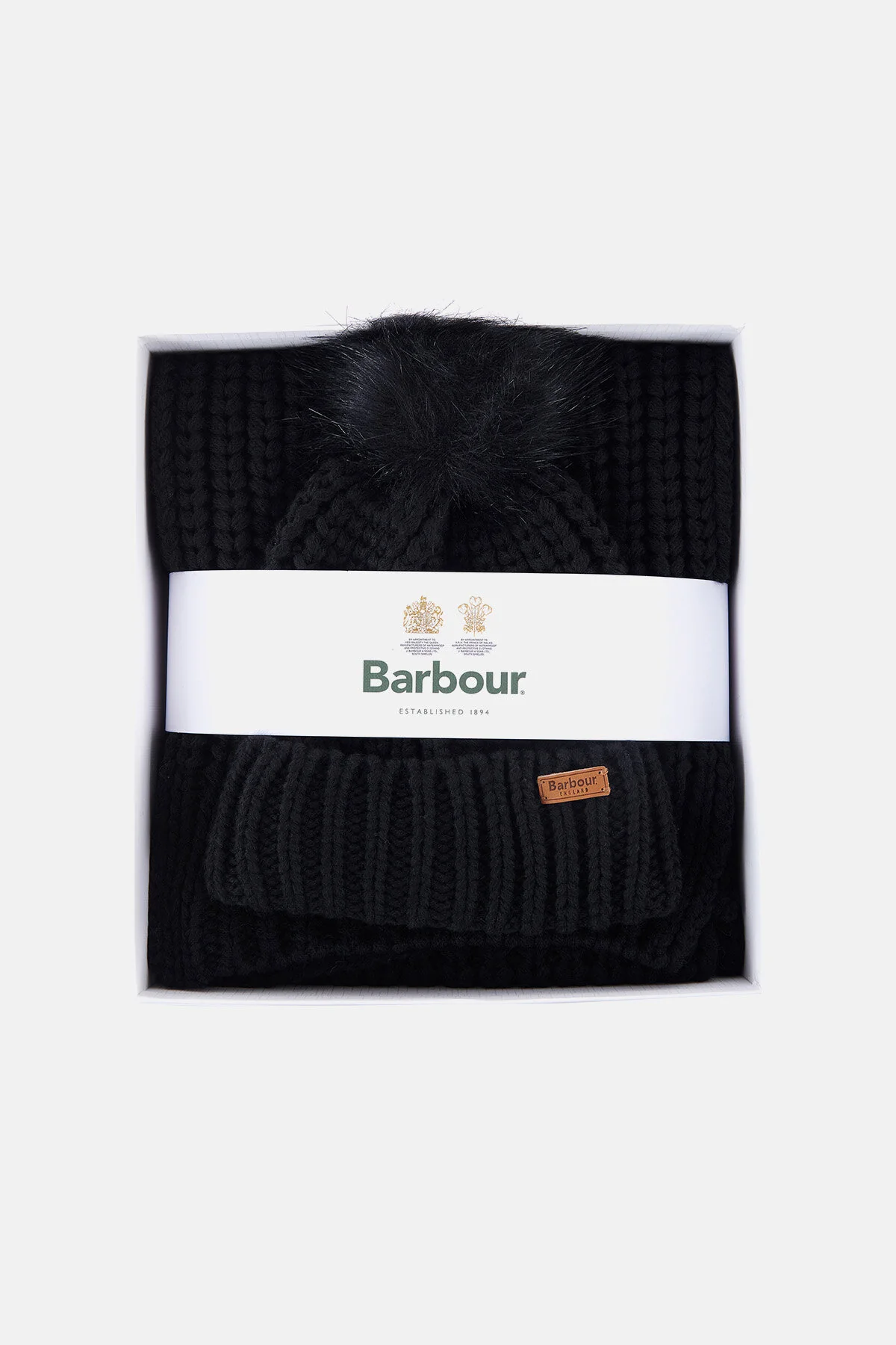 Saltburn Beanie & Scarf Gift Set - BLACK