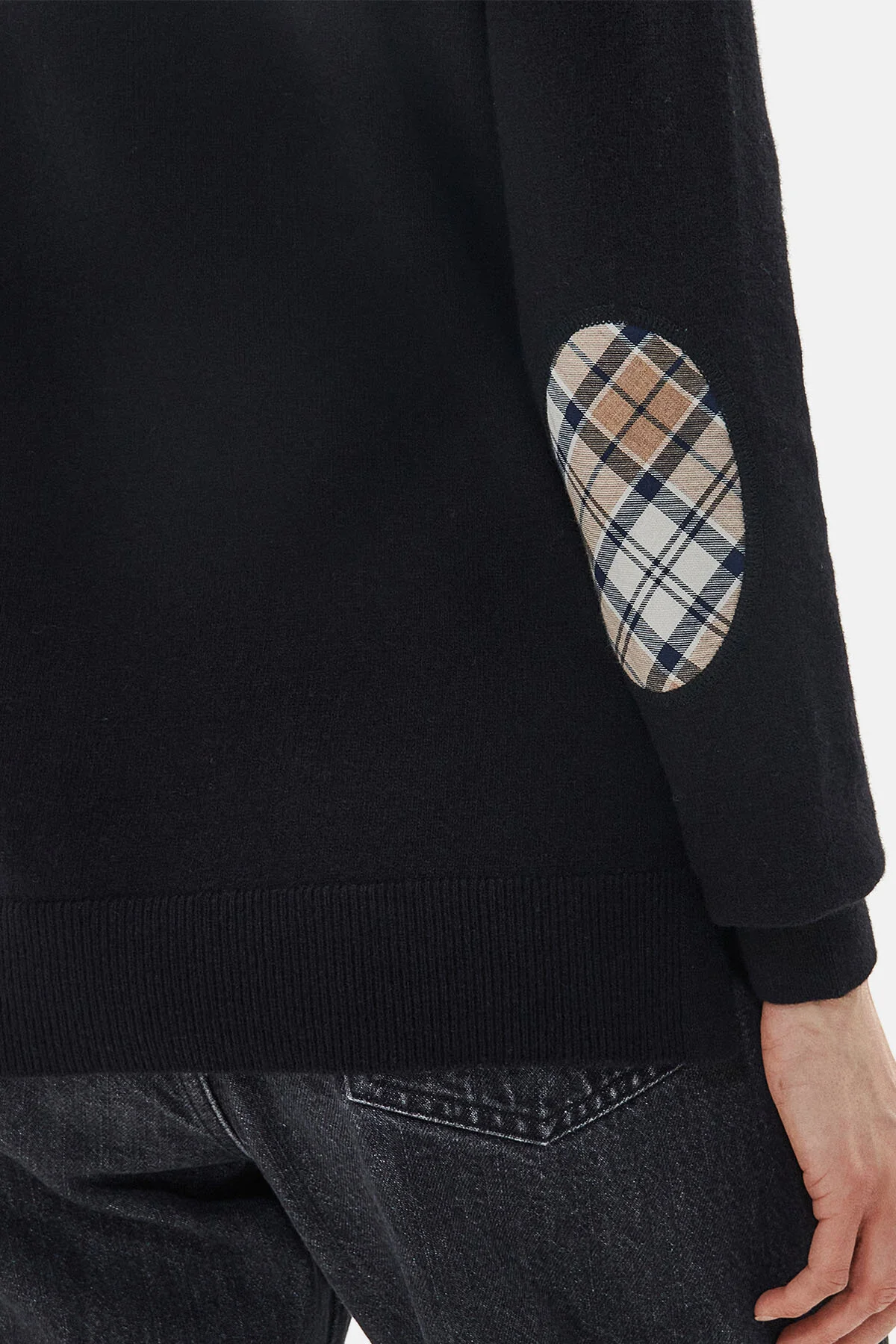 Pendle Roll-Neck Sweatshirt - BLACK/FAWN