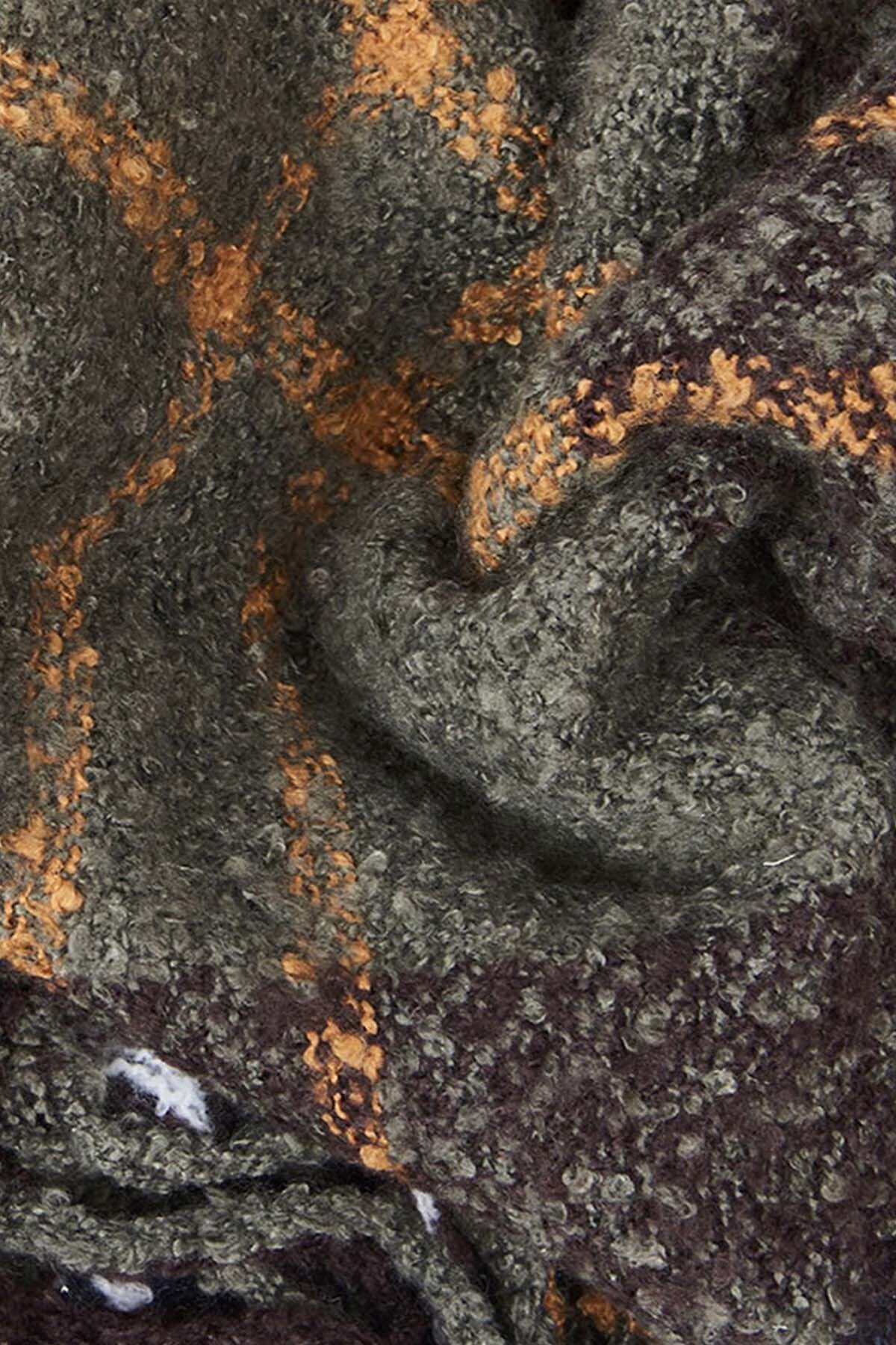 Tartan Boucle Scarf - CLASSIC