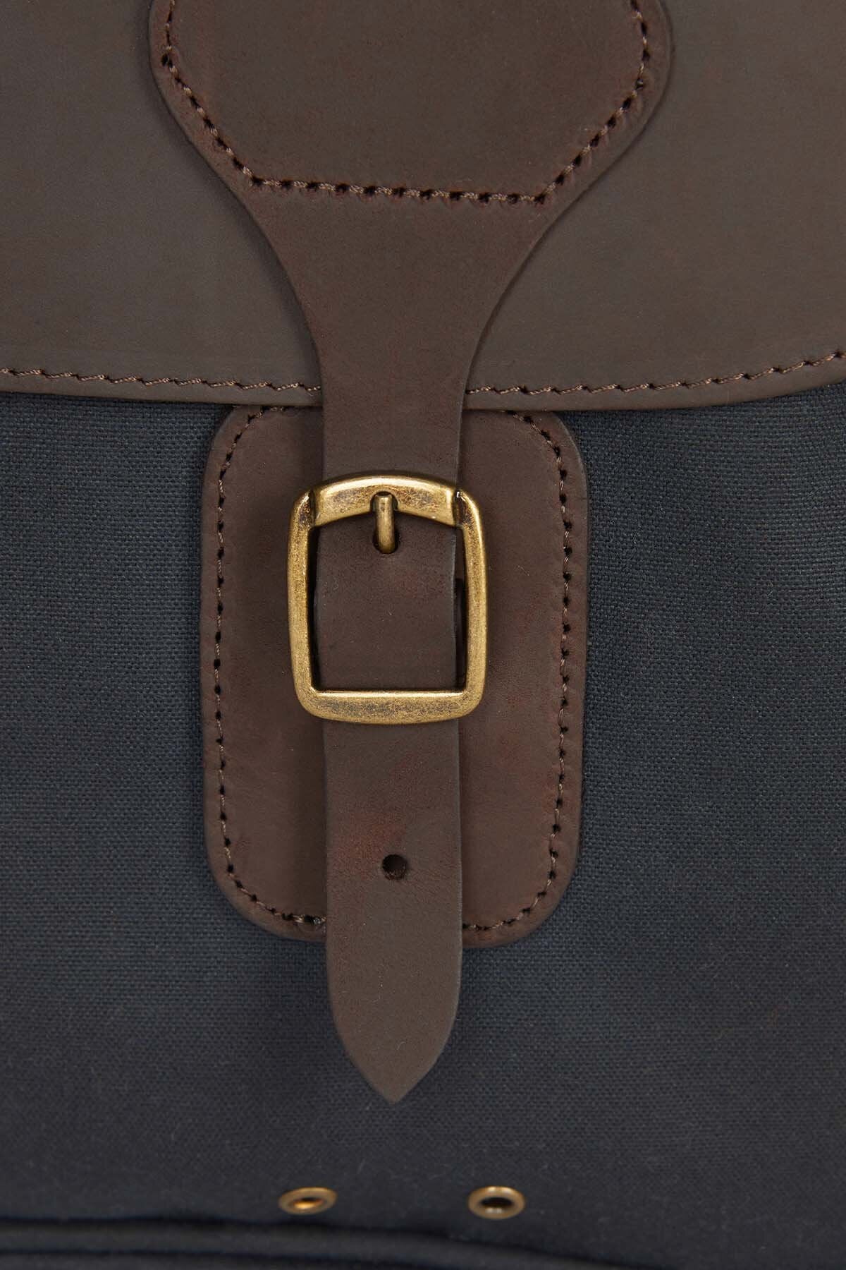 Wax Leather Briefcase - NAVY