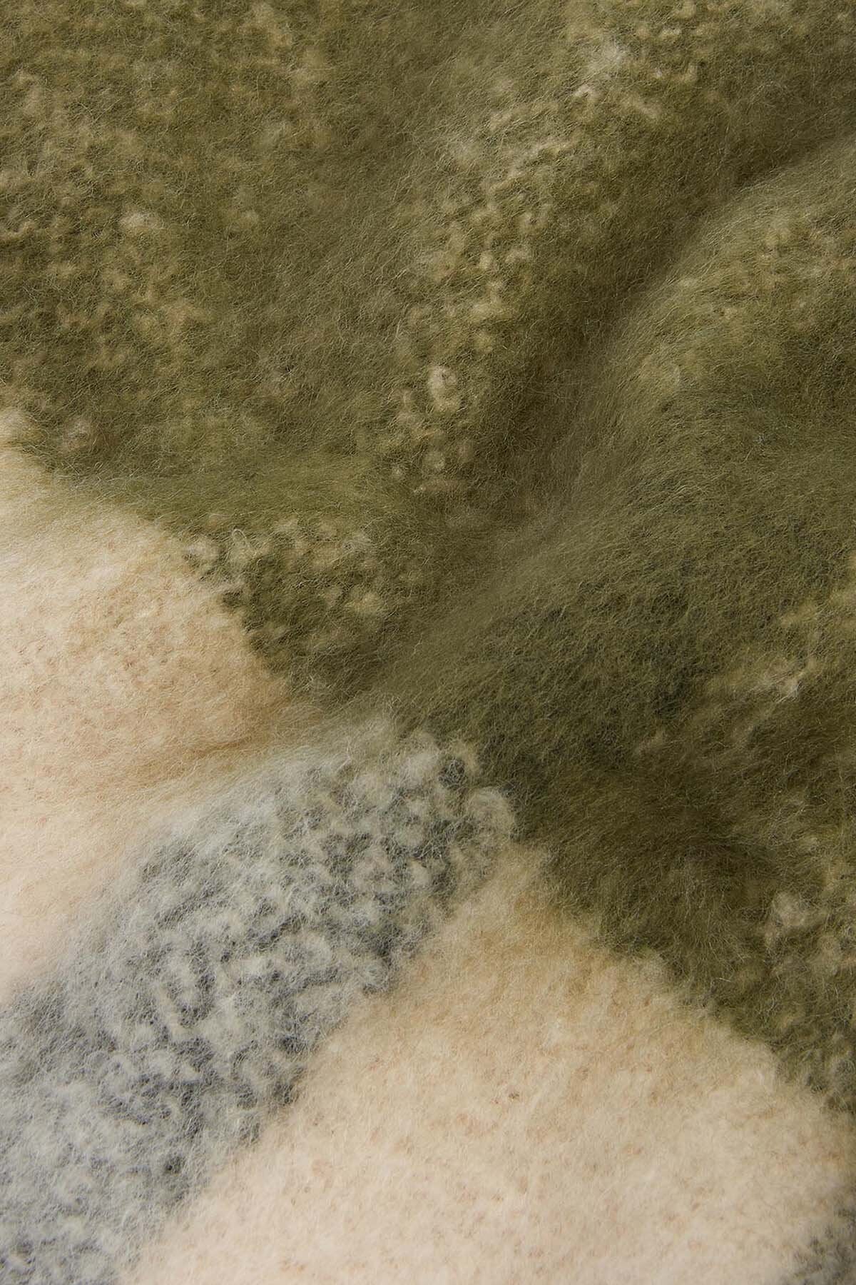 Isla Tartan Boucle Scarf - SOFT MINT