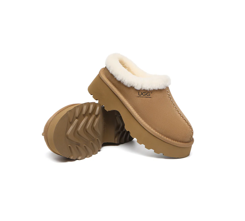 AUSTRALIAN SHEPHERD? UGG Slippers Sheepskin Wool Ankle Chunky Platform Adrian