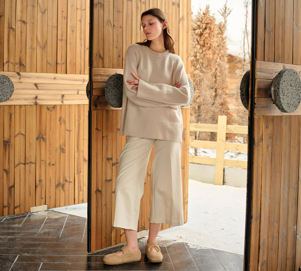 AUSTRALIAN SHEPHERD? UGG Slippers Sheepskin Wool Adjustable Strap Mary Jane Velvi