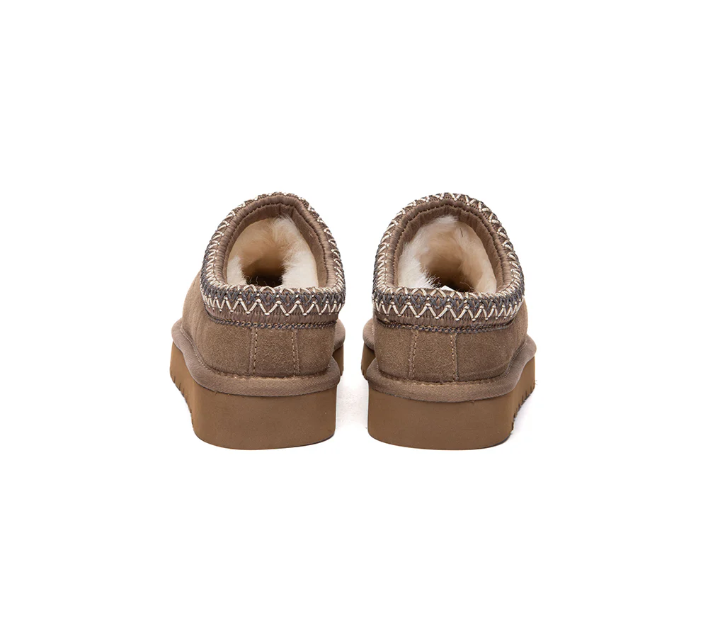 AUSTRALIAN SHEPHERD? UGG Slippers Sheepskin Wool Ankle Tazzy Tay