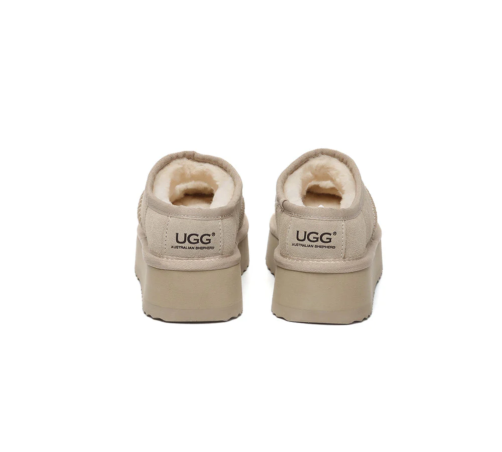 AUSTRALIAN SHEPHERD? UGG Slippers Sheepskin Wool Ankle Platform Carmella