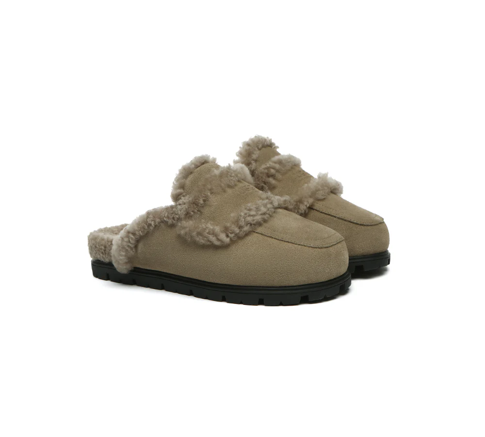 AUSTRALIAN SHEPHERD? UGG Slippers Women Sheepskin Wool Shearling Lined Remi