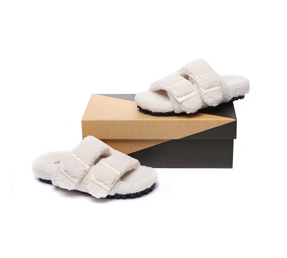 AUSTRALIAN SHEPHERD? UGG Women Shearling Buckle Sandal Slides Jennie
