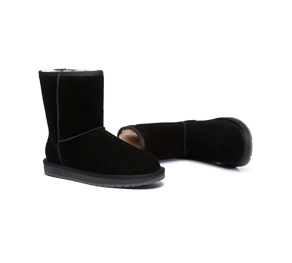 AUSTRALIAN SHEPHERD? UGG Boots Sheepskin Wool Short Classic Suede