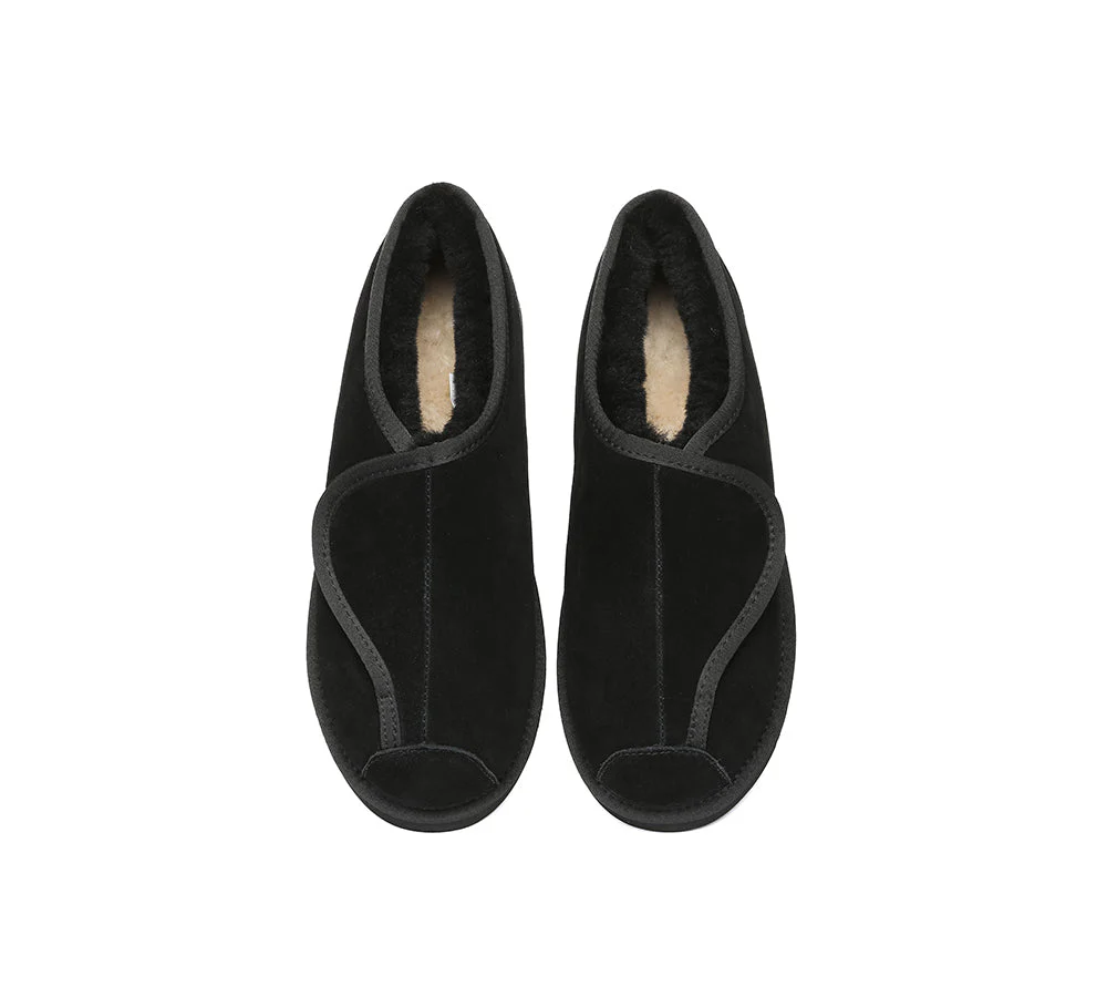 AUSTRALIAN SHEPHERD? UGG Slippers Sheepskin Wool Adjustable Tristen