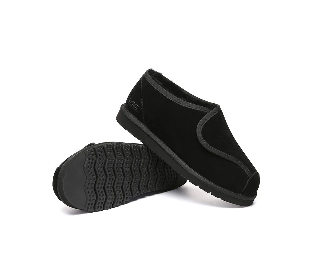 AUSTRALIAN SHEPHERD? UGG Slippers Sheepskin Wool Adjustable Tristen