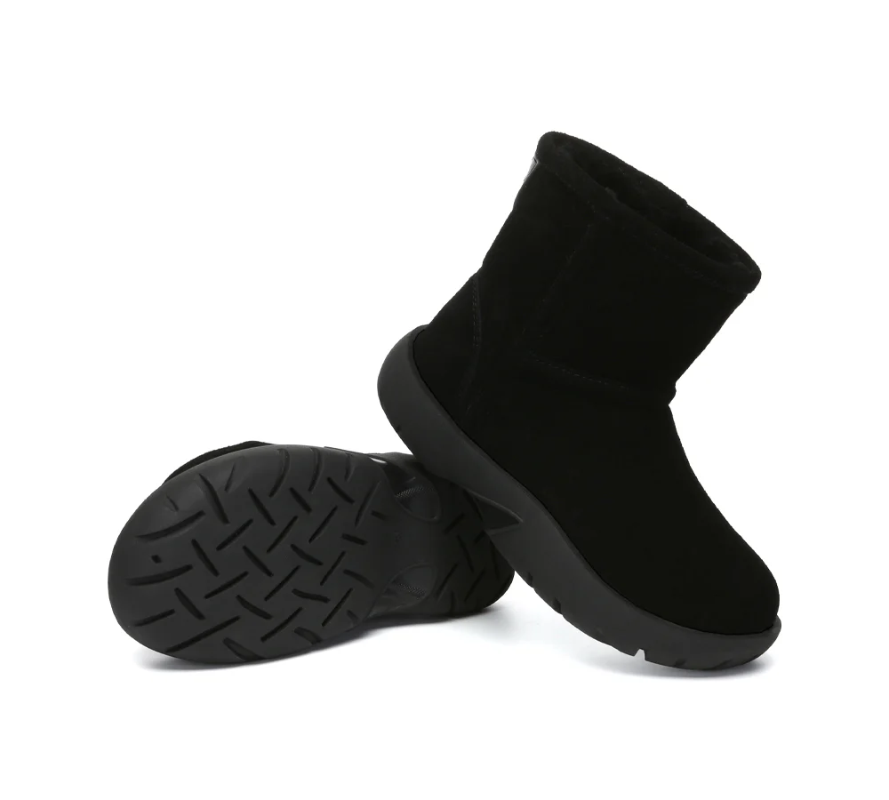 AUSTRALIAN SHEPHERD? UGG Boots Sheepskin Wool Mid Calf Chunky Short Classic Salma