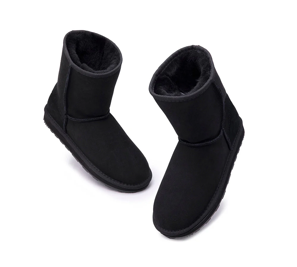 Urban UGG? UGG Boots Australian Made Sheepskin Wool Short Classic II