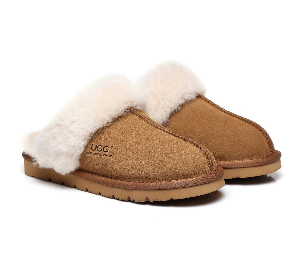 AUSTRALIAN SHEPHERD? UGG Slippers Sheepskin Wool Scuff Muffin