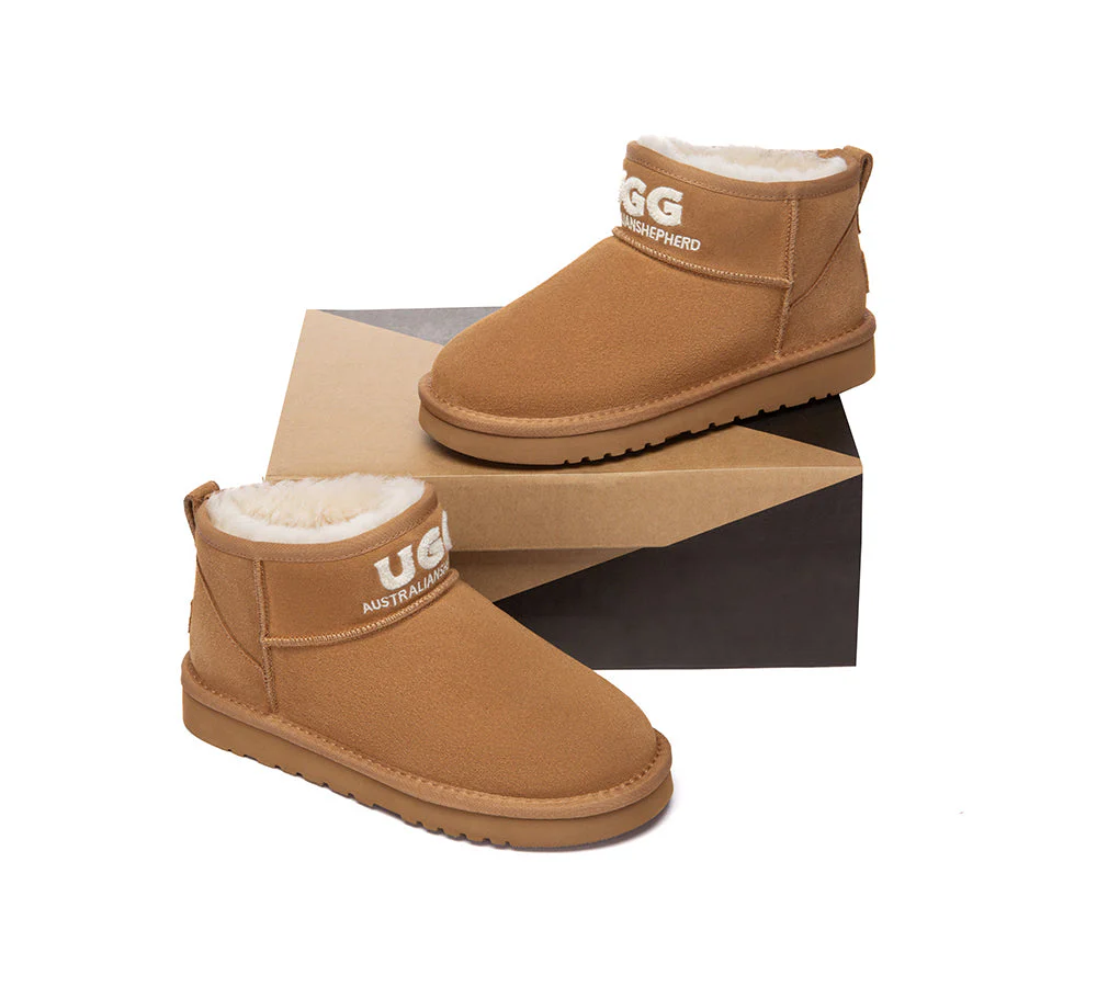 AUSTRALIAN SHEPHERD? UGG Boots Sheepskin Wool Ankle Mini Helia