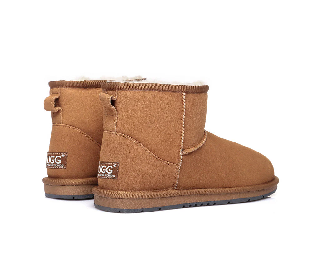 AUSTRALIAN SHEPHERD? UGG Boots Sheepskin Wool Mini Classic Suede