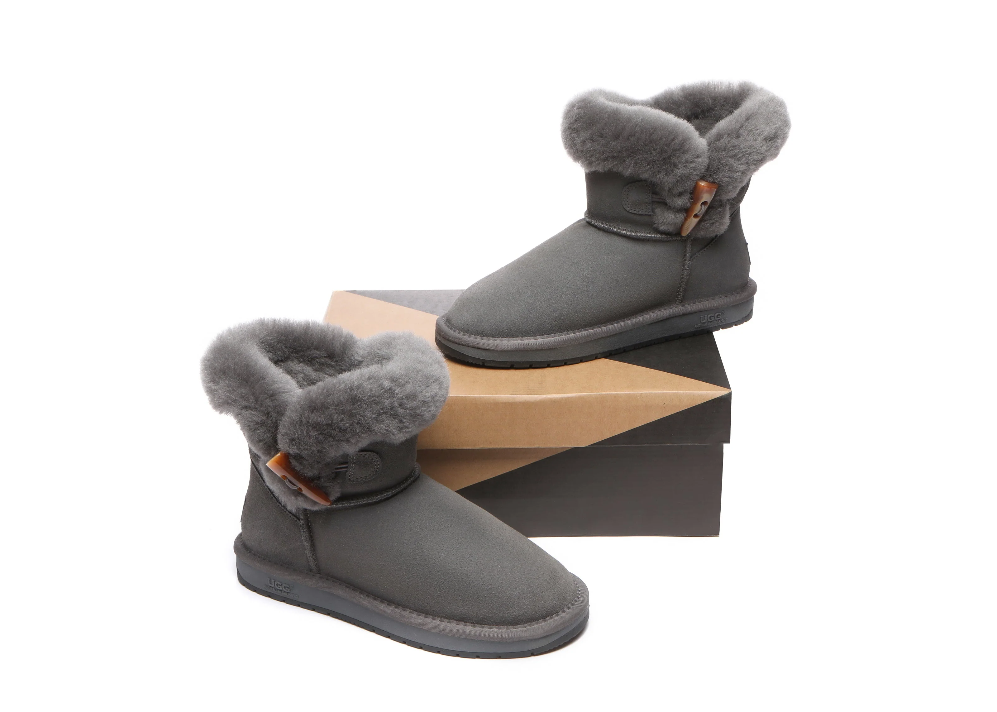 AUSTRALIAN SHEPHERD? UGG Boots Women Sheepskin Wool Horn Toggle Closure Mini Tiara