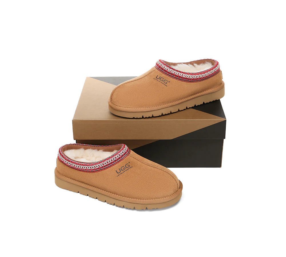 AUSTRALIAN SHEPHERD? UGG Slippers Sheepskin Wool Ankle Tazzy Hippie