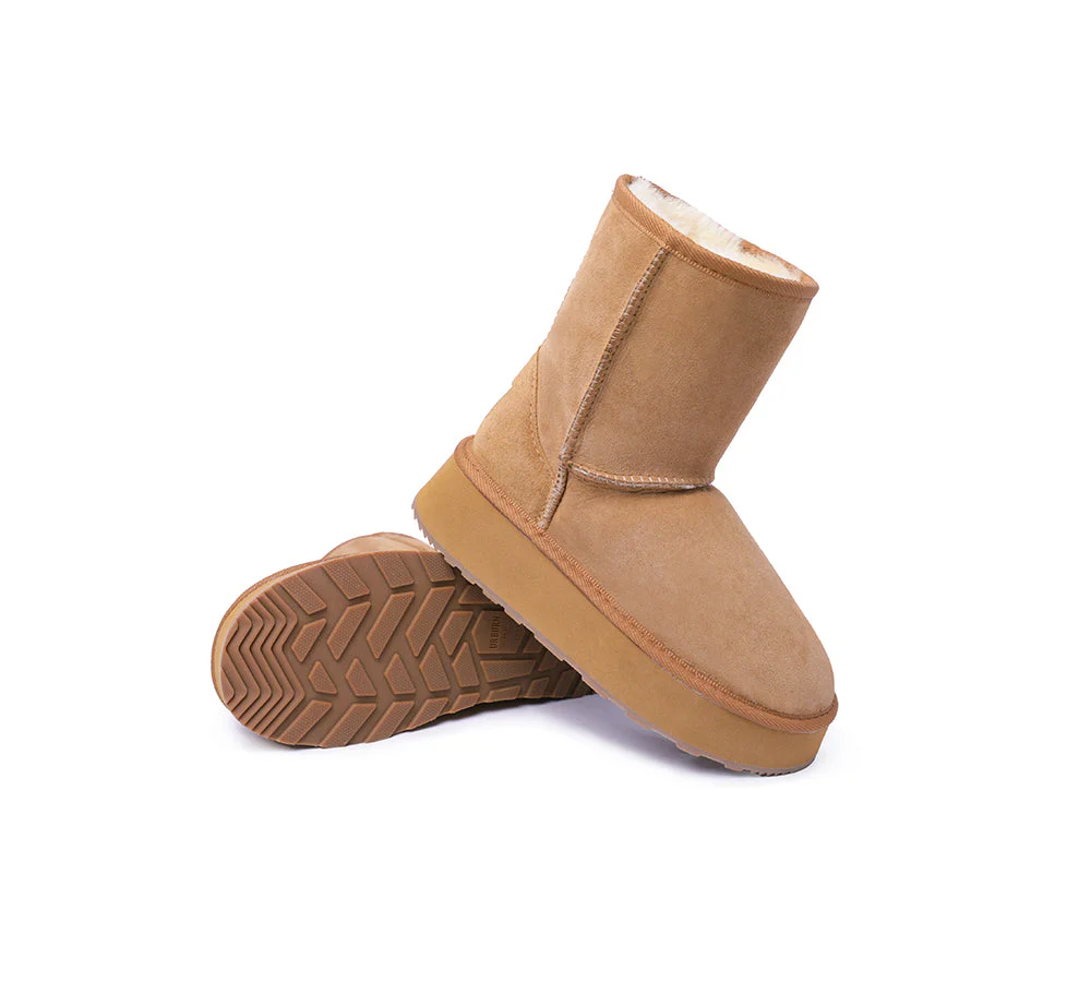 Urban UGG? UGG Boots Australian Made Sheepskin Wool Short Platform