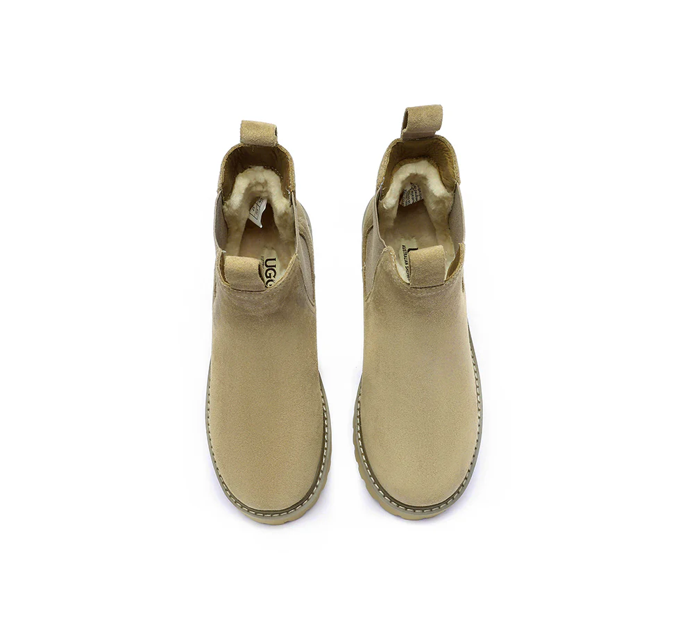 AUSTRALIAN SHEPHERD? UGG Boots Sheepskin Wool Chelsea Chunky Chana