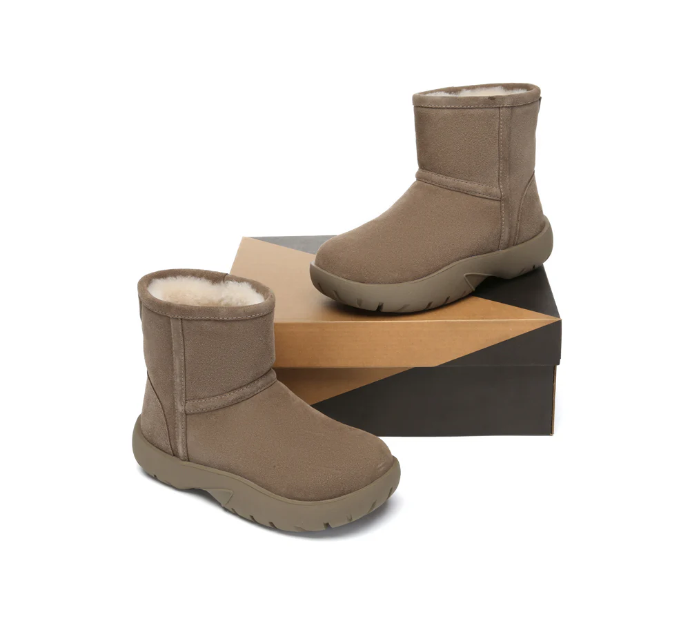 AUSTRALIAN SHEPHERD? UGG Boots Sheepskin Wool Mid Calf Chunky Short Classic Salma