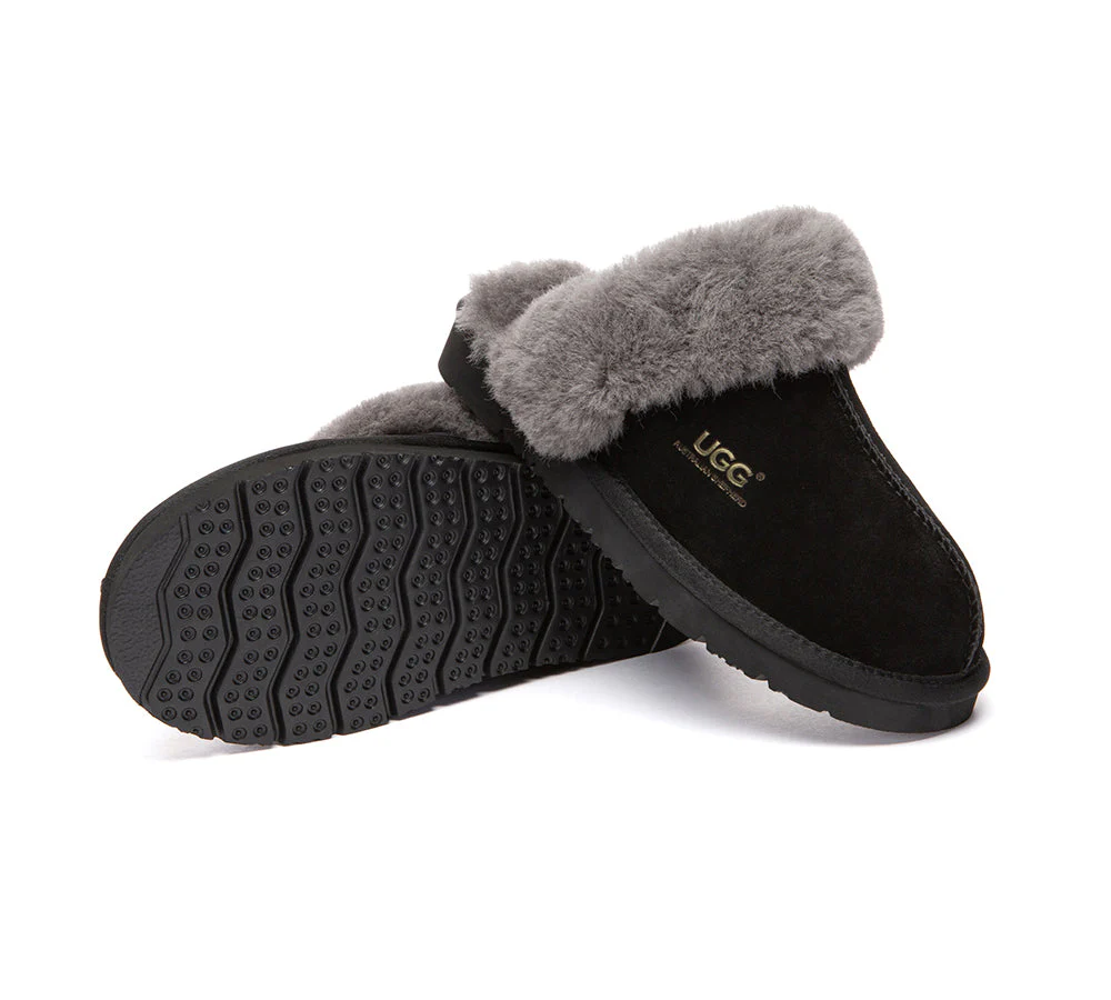 AUSTRALIAN SHEPHERD? UGG Slippers Sheepskin Wool Scuff Muffin