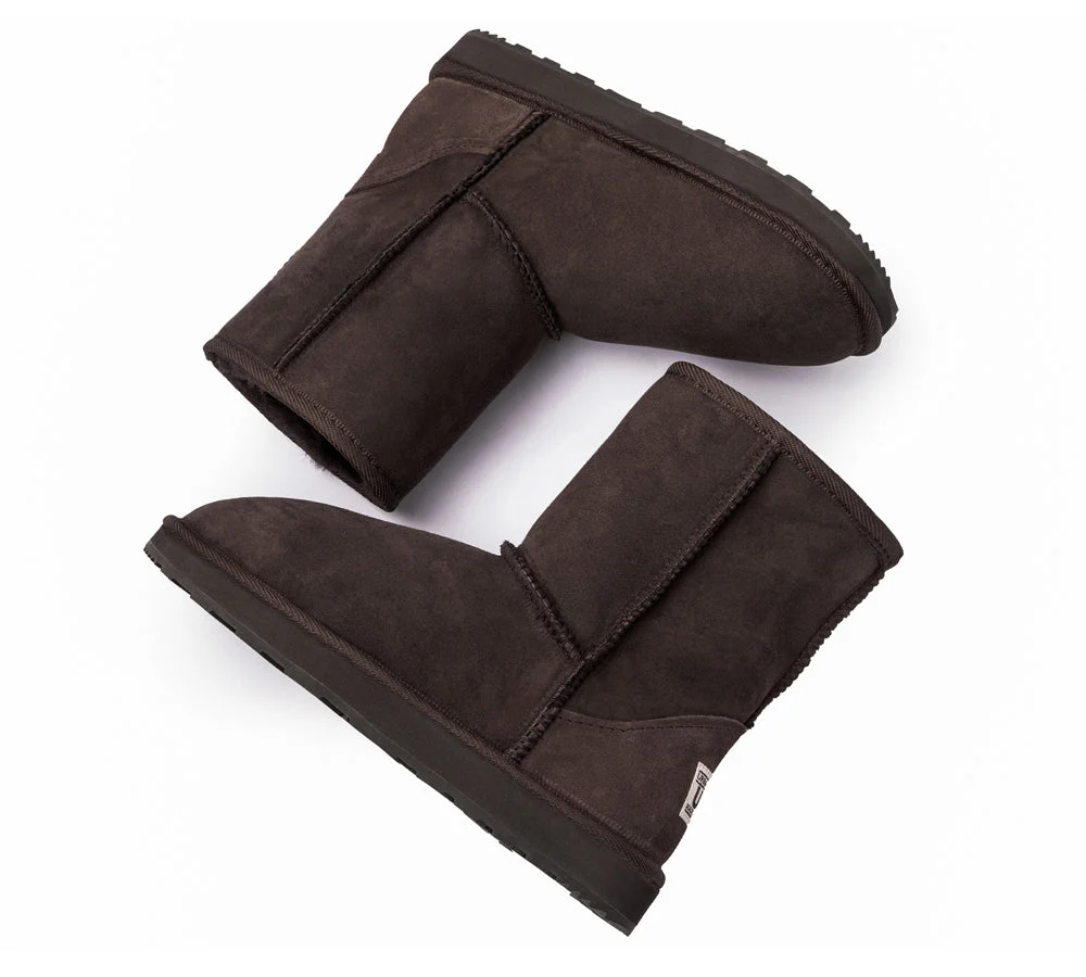 Urban UGG? UGG Boots Australian Made Sheepskin Wool Short Classic II