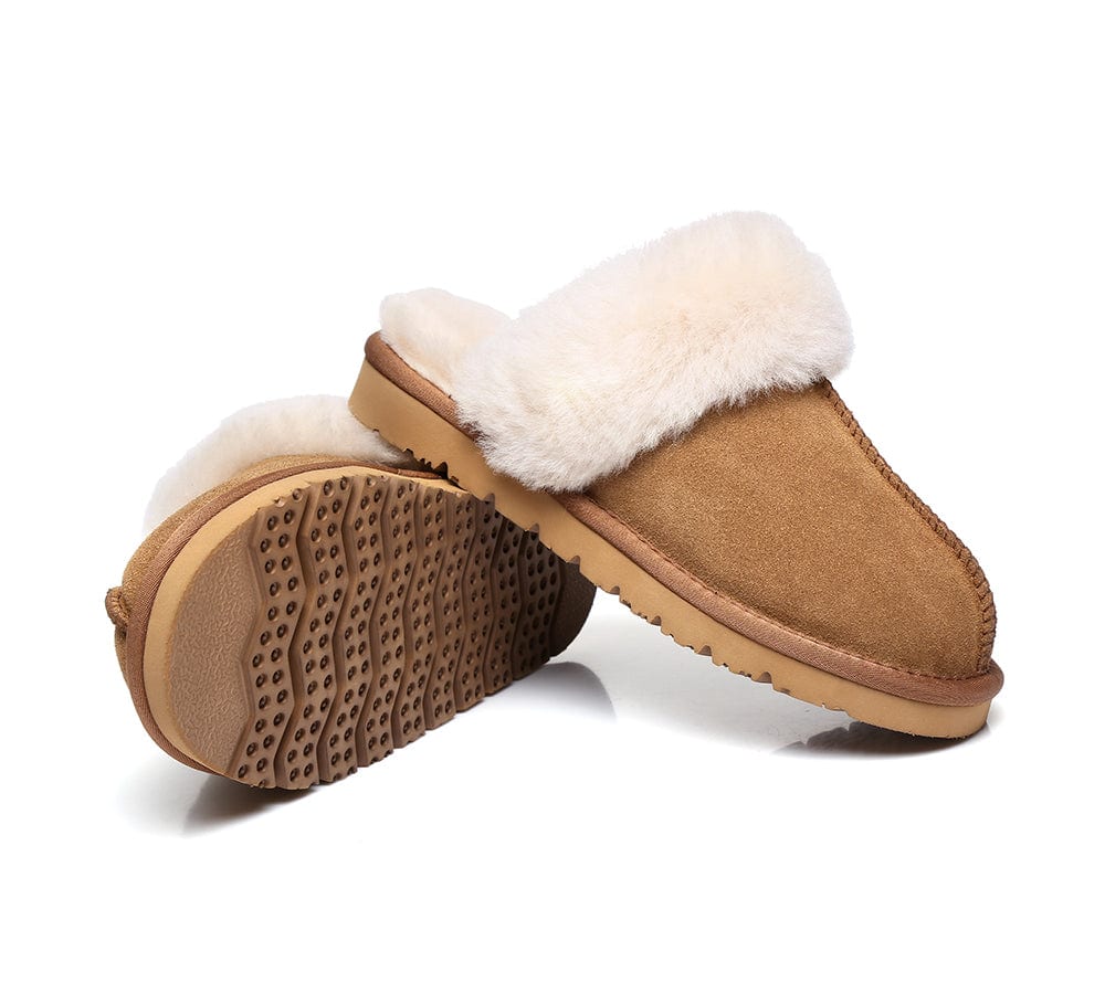 AUSTRALIAN SHEPHERD? UGG Slippers Sheepskin Wool Scuff Muffin