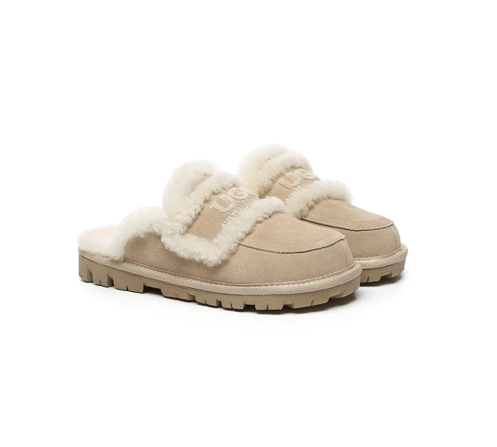 AUSTRALIAN SHEPHERD? UGG Slippers Women Sheepskin Wool Shearling Lined Rilee