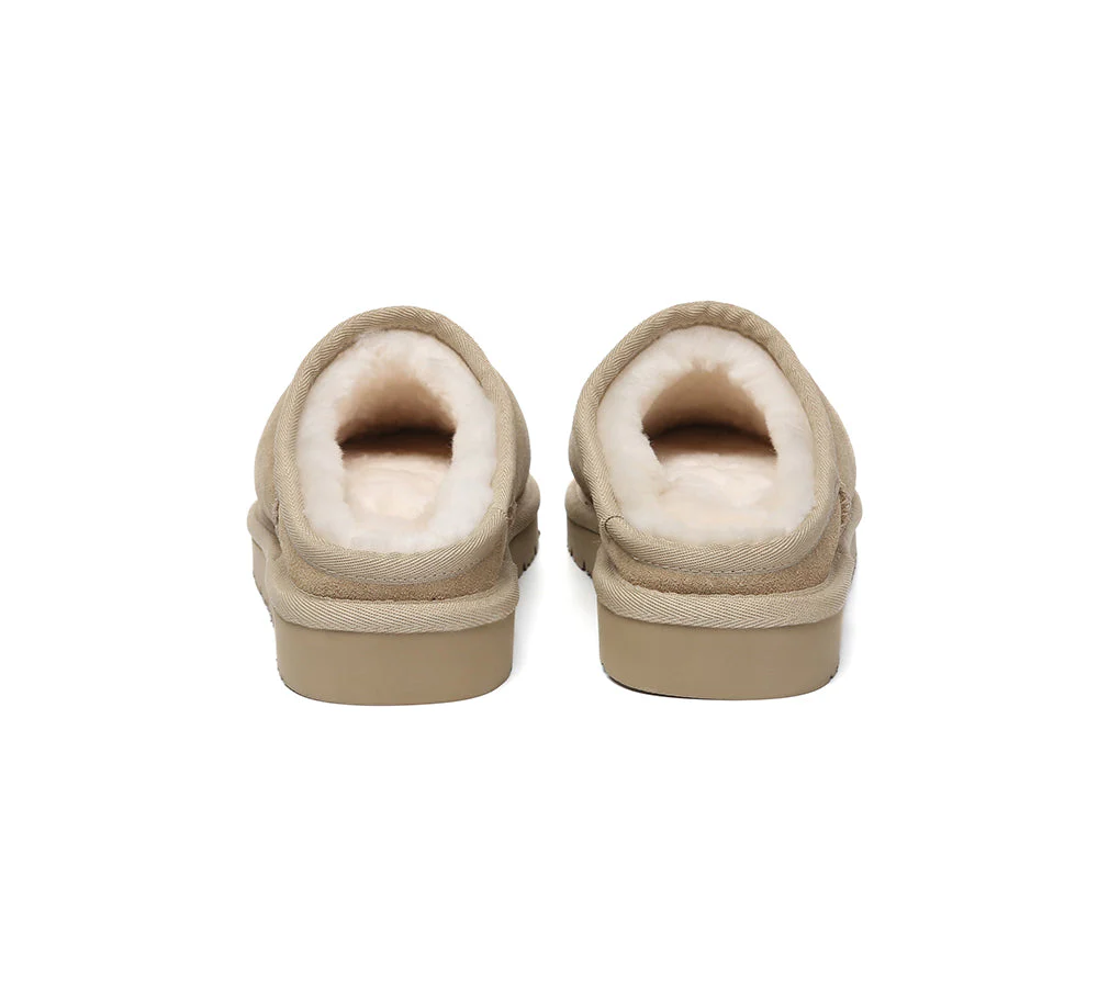 AUSTRALIAN SHEPHERD? UGG Slippers Sheepskin Wool Minimalist Classic Nano