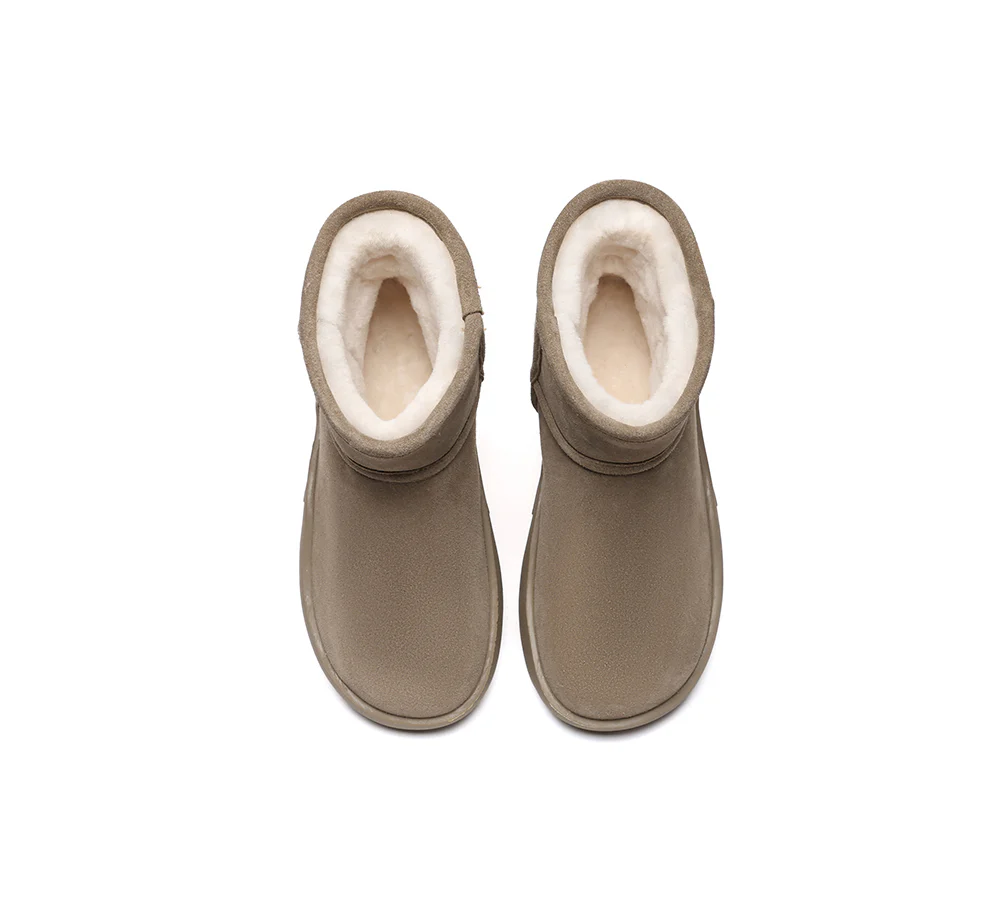 AUSTRALIAN SHEPHERD? UGG Boots Sheepskin Wool Ankle Chunky Mini Classic Salma