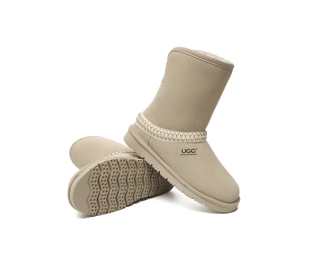AUSTRALIAN SHEPHERD? UGG Boots Sheepskin Wool Knitted Isleen