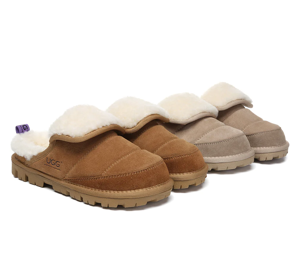 AUSTRALIAN SHEPHERD? UGG Slippers Sheepskin Wool Theia