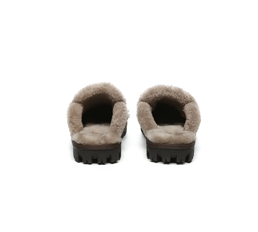 AUSTRALIAN SHEPHERD? UGG Slippers Women Sheepskin Wool Shearling Lined Rilee