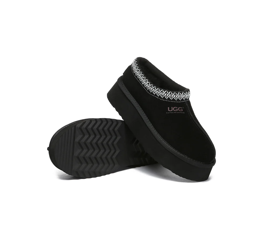 AUSTRALIAN SHEPHERD? UGG Slippers Sheepskin Wool Ankle Platform Tazzy Hippie