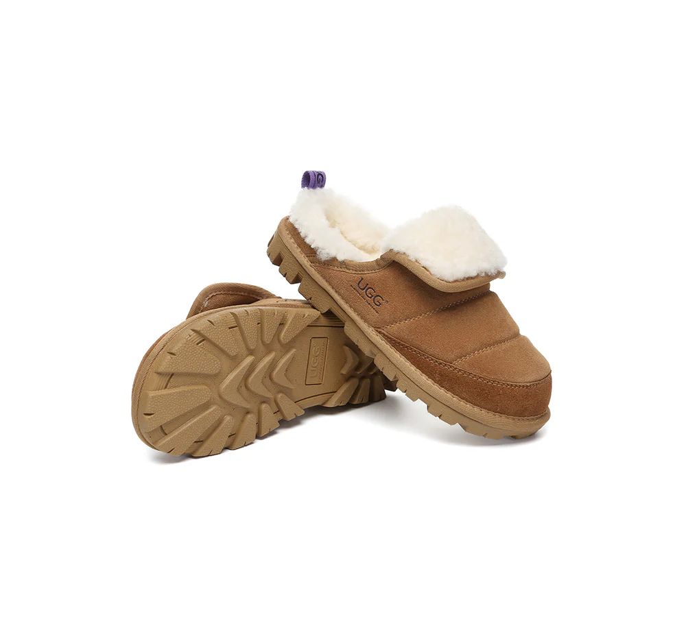 AUSTRALIAN SHEPHERD? UGG Slippers Sheepskin Wool Theia
