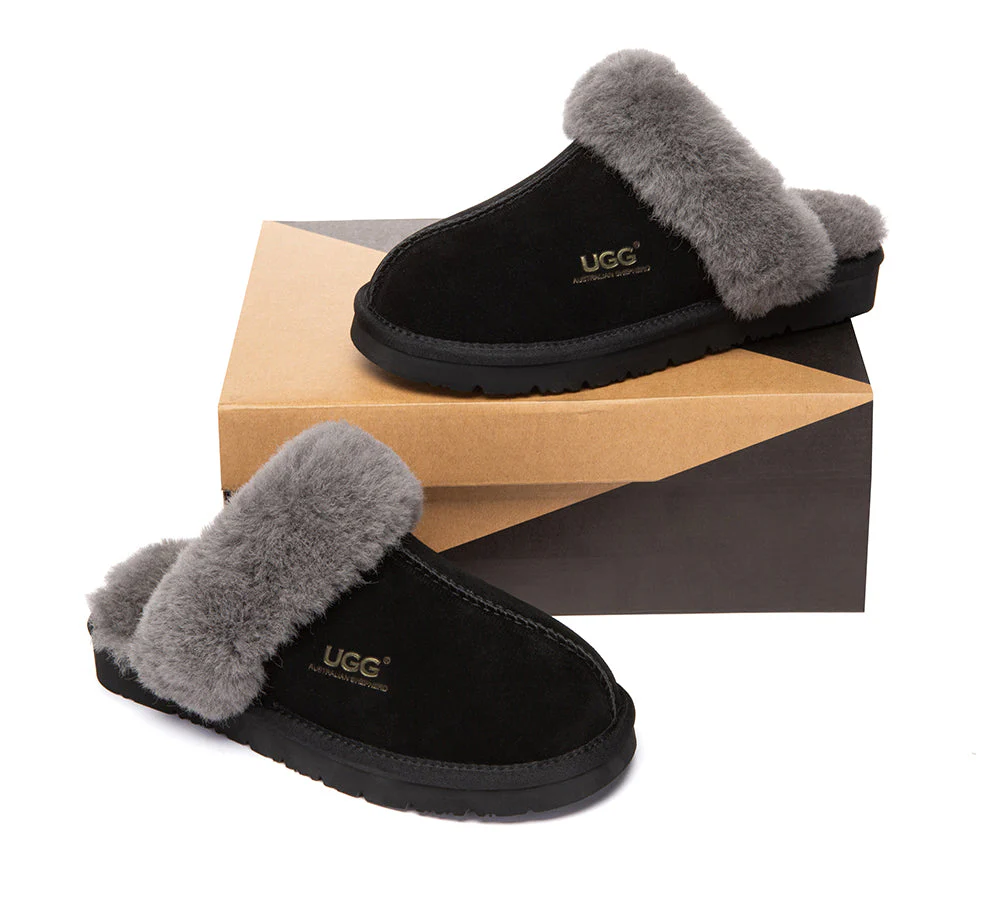 AUSTRALIAN SHEPHERD? UGG Slippers Sheepskin Wool Scuff Muffin