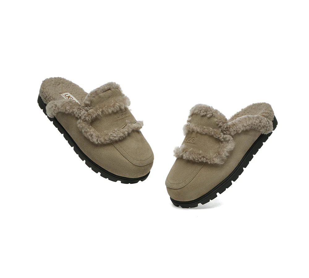AUSTRALIAN SHEPHERD? UGG Slippers Women Sheepskin Wool Shearling Lined Remi