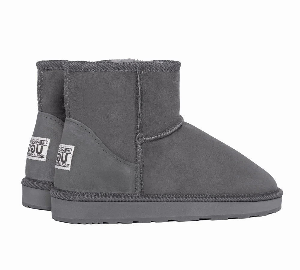 Urban UGG? UGG Boots Australian Made Sheepskin Wool Mini Classic II