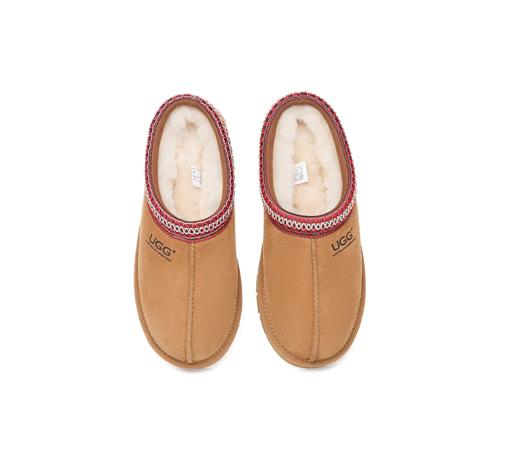 AUSTRALIAN SHEPHERD? UGG Slippers Sheepskin Wool Ankle Tazzy Hippie