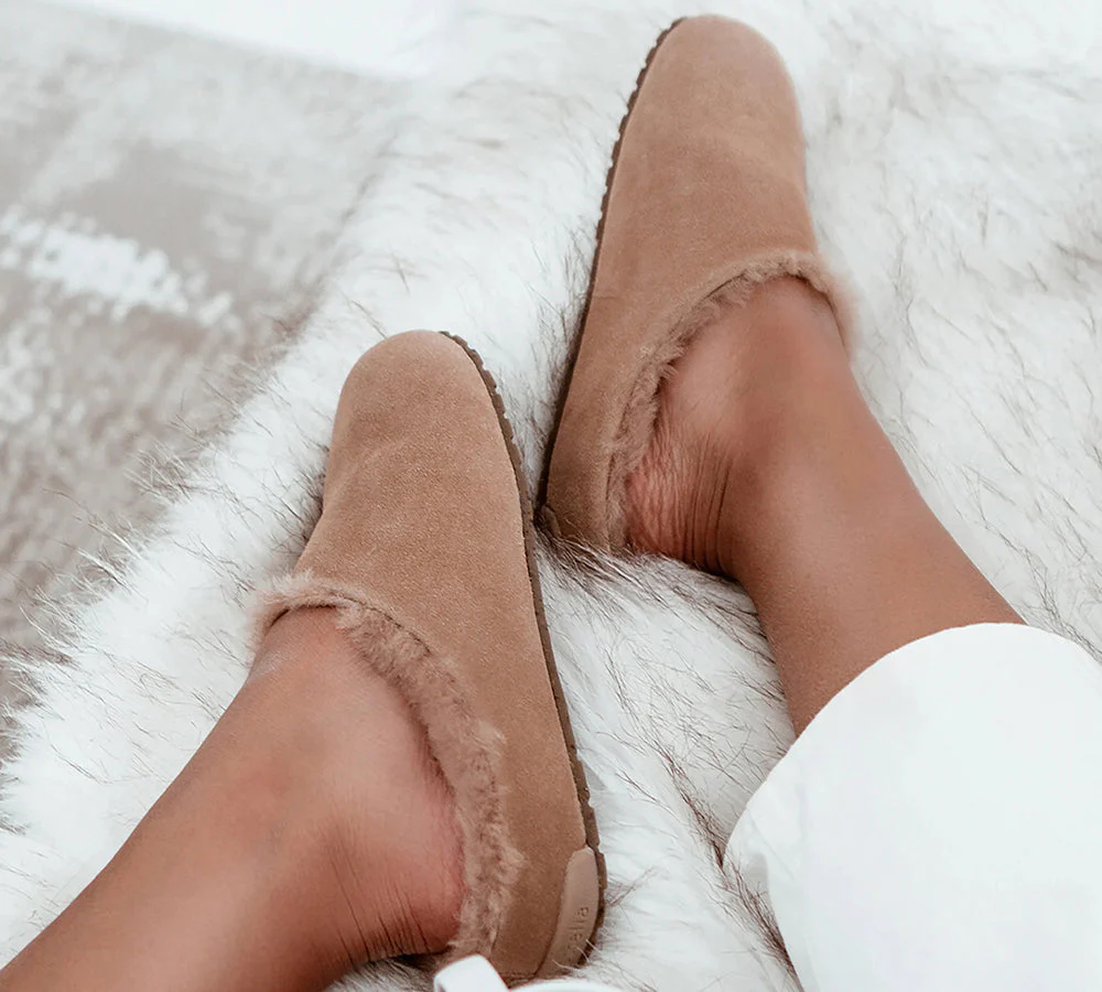 EMU? UGG Slippers Australian Made Sheepskin Wool Mule Monch