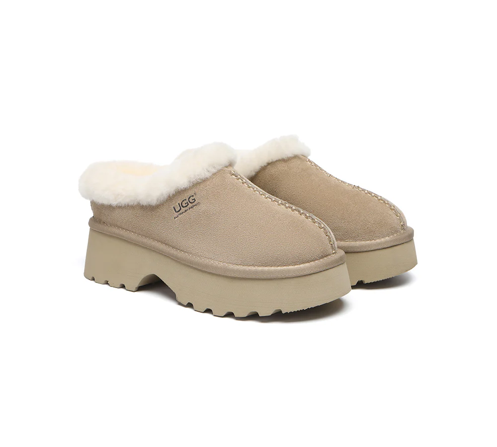 AUSTRALIAN SHEPHERD? UGG Slippers Sheepskin Wool Ankle Chunky Platform Adrian