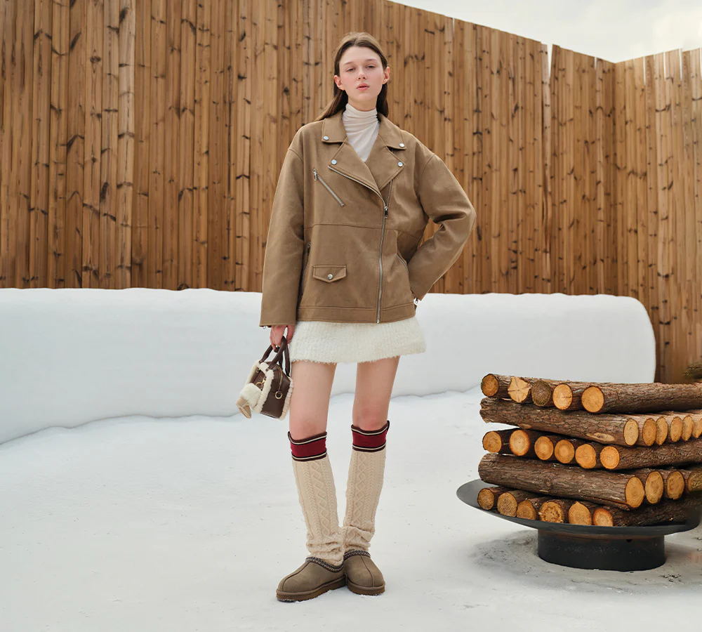 AUSTRALIAN SHEPHERD? UGG Slippers Sheepskin Wool Ankle Tazzy Tay