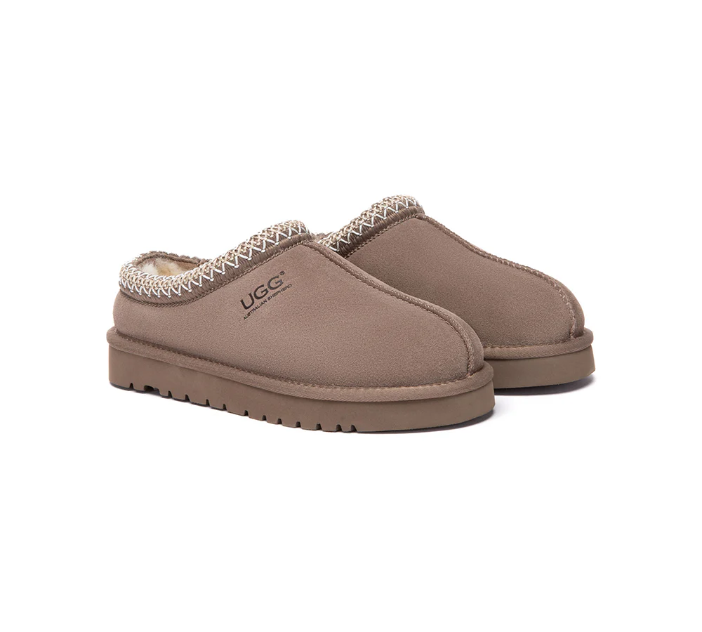 AUSTRALIAN SHEPHERD? UGG Slippers Sheepskin Wool Ankle Tazzy Tay
