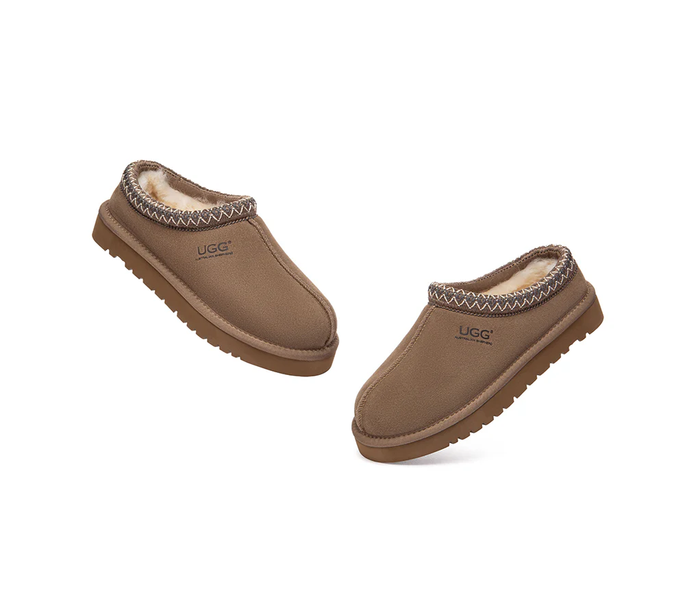 AUSTRALIAN SHEPHERD? UGG Slippers Sheepskin Wool Ankle Tazzy Tay